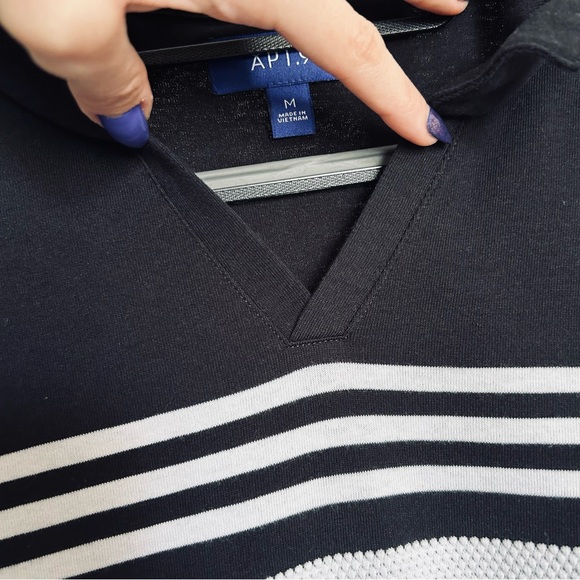 Apt. 9 Black and White Stripe Polo Shirt Men’s Medium - Picture 3 of 8